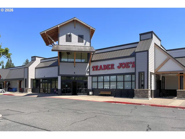 $735,000 | 8000 Southwest Wareham Circle, Portland, OR 97223