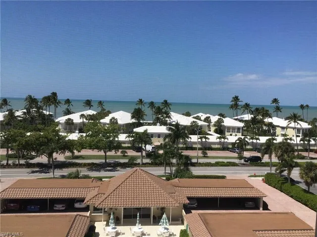 $7,200 | 2600 Gulf Shore Boulevard North, Unit 64, Naples, FL 34103