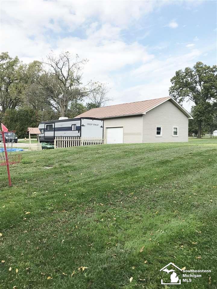 2025 Strasburg Road, Unit 2025 STRASBURG 2 ( UP) Monroe, MI 48161 - Photo 6 of 46