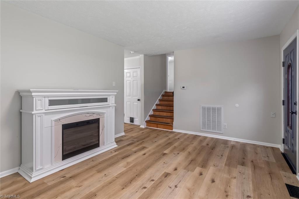 193 Creed Road Mount Airy, NC 27030 - Photo 7 of 27