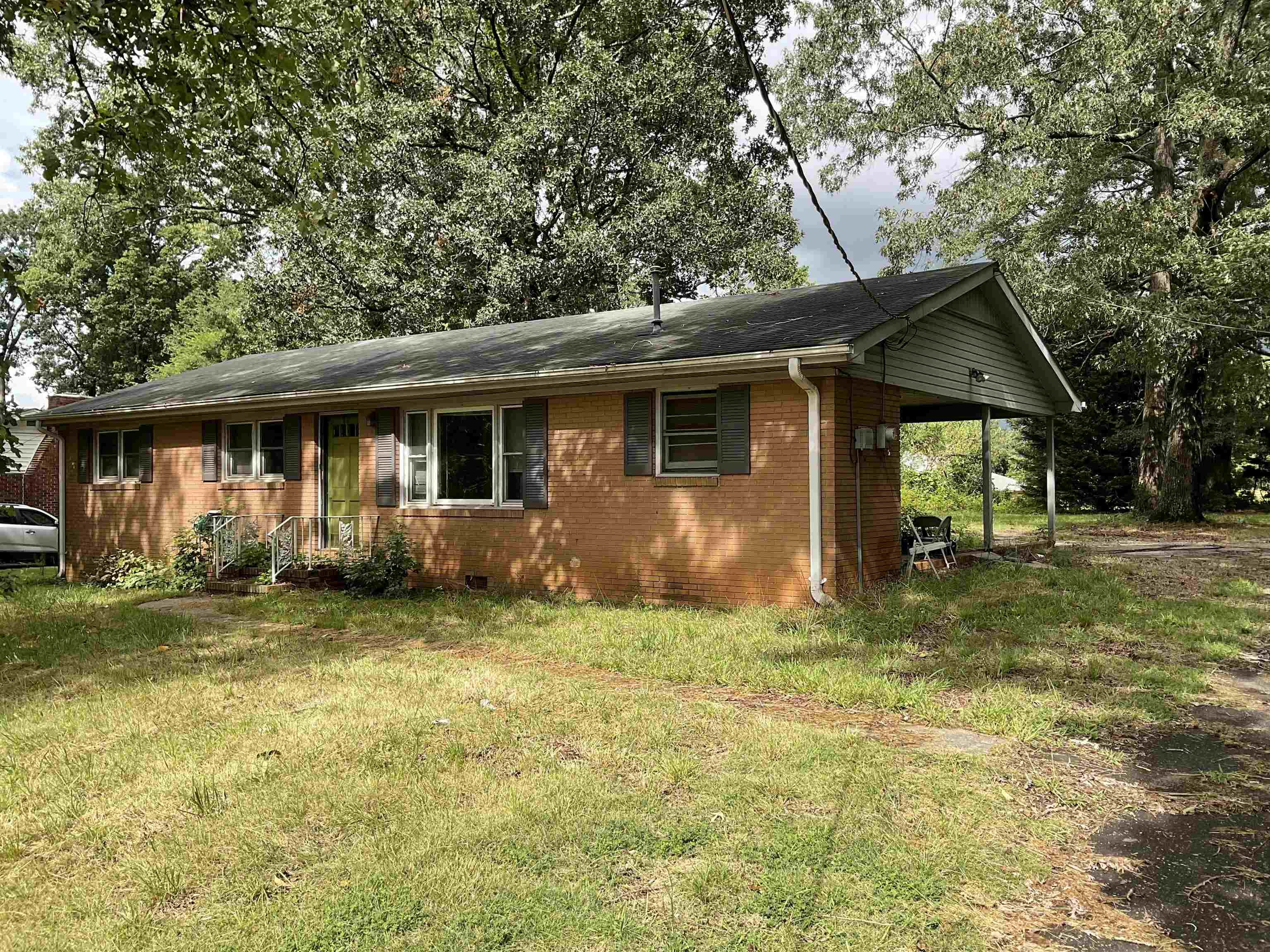 399 Wadsworth Road Spartanburg, SC 29301 - Photo 5 of 12 Gallery Image 5