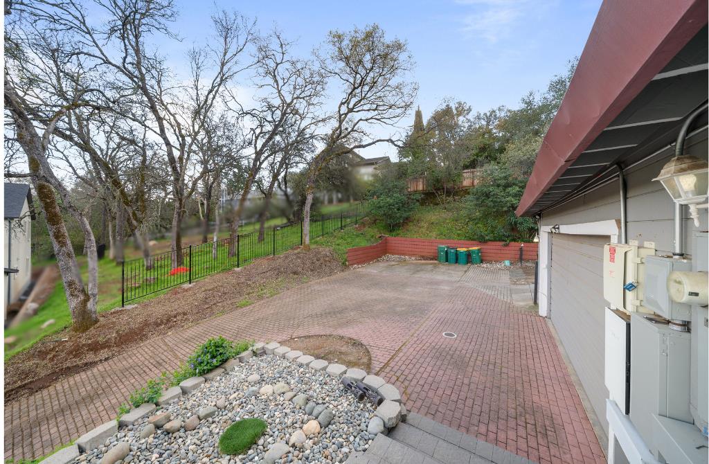 3218 Cambridge Road Cameron Park, CA 95682 - Photo 40 of 46