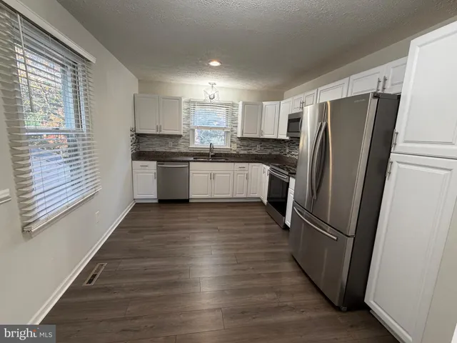 $430,000 | 133 Cardinal Lane, Winchester, VA 22602