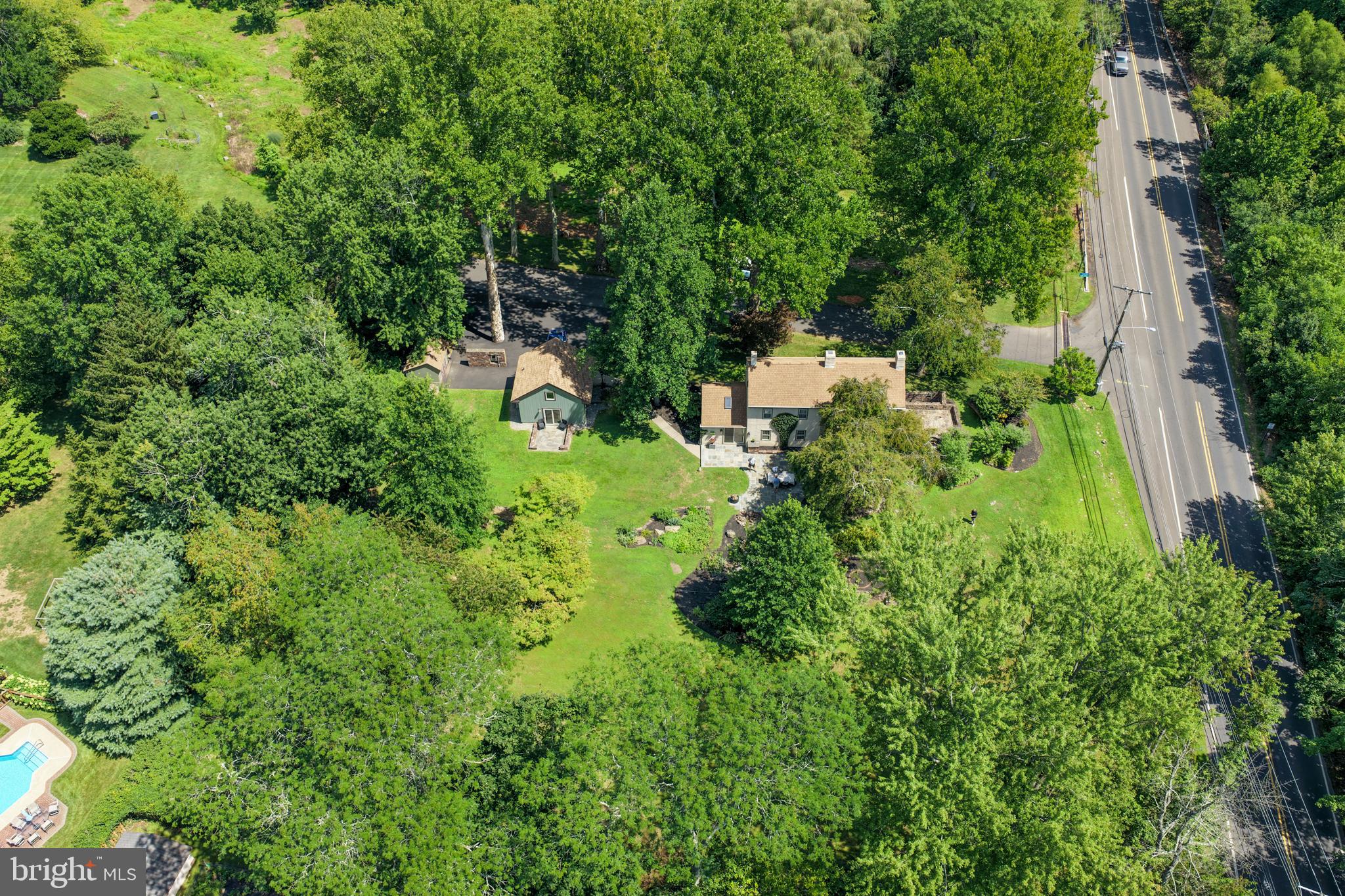 657 Jacksonville Road Warminster, PA 18974 - Photo 27 of 64 Gallery Image 27
