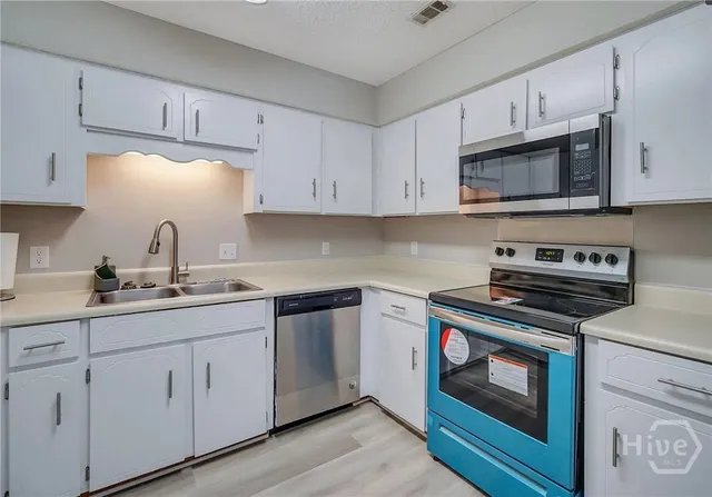 $1,675 | 1308 Tower Drive, Hinesville, GA 31313