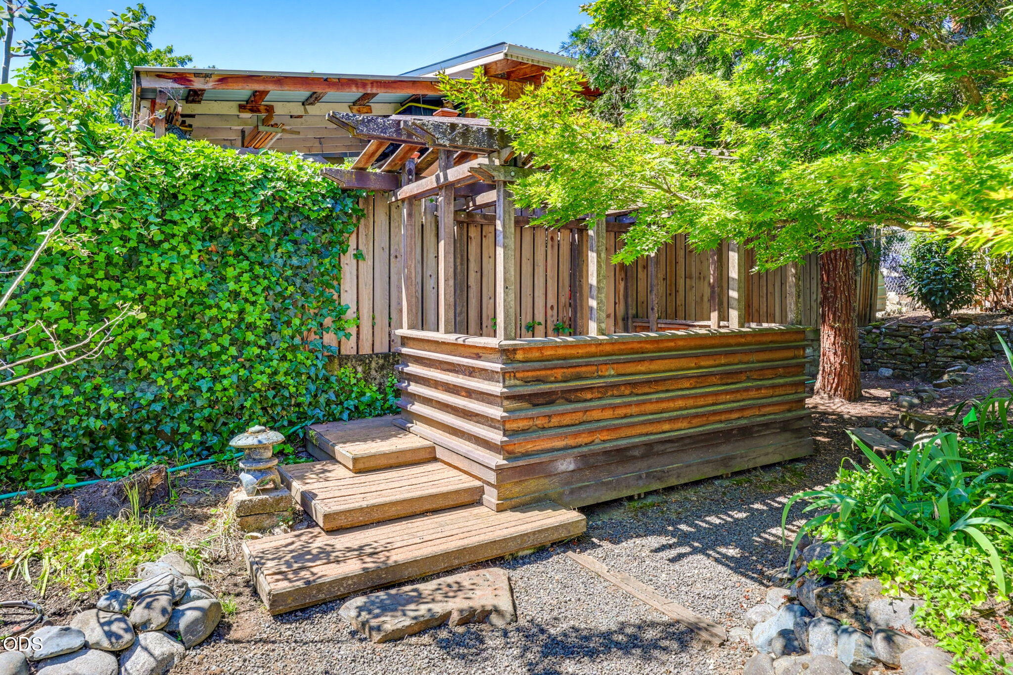 75 Dewey Street Ashland, OR 97520 - Photo 42 of 50
