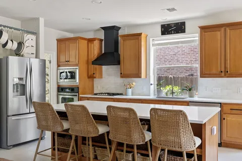 $1,200,000 | 6704 Kiev Cove, Austin, TX 78739