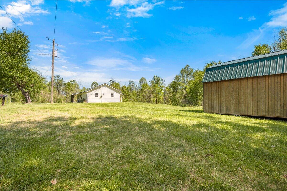 321 Elza Road London, KY 40741 - Photo 35 of 41 35-Side Yard