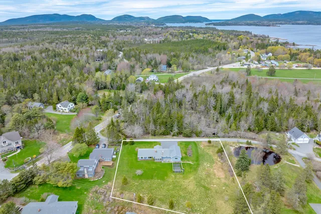 $699,000 | 4 Seawall Point Lane, Southwest Harbor, ME 04679