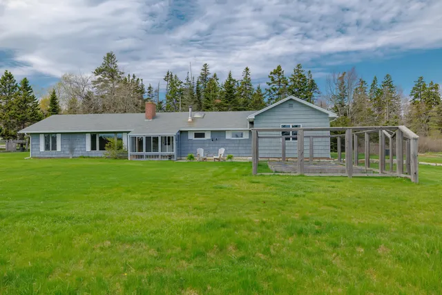 $699,000 | 4 Seawall Point Lane, Southwest Harbor, ME 04679