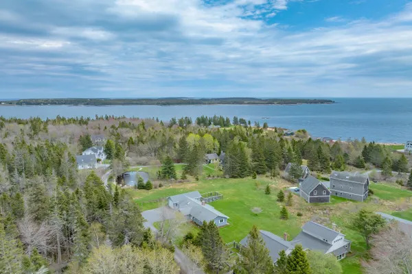 $699,000 | 4 Seawall Point Lane, Southwest Harbor, ME 04679