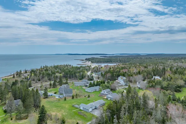 $699,000 | 4 Seawall Point Lane, Southwest Harbor, ME 04679