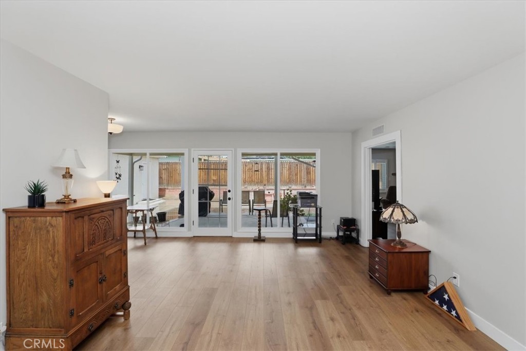 2909 Pecos Way Riverside, CA 92506 - Photo 11 of 46