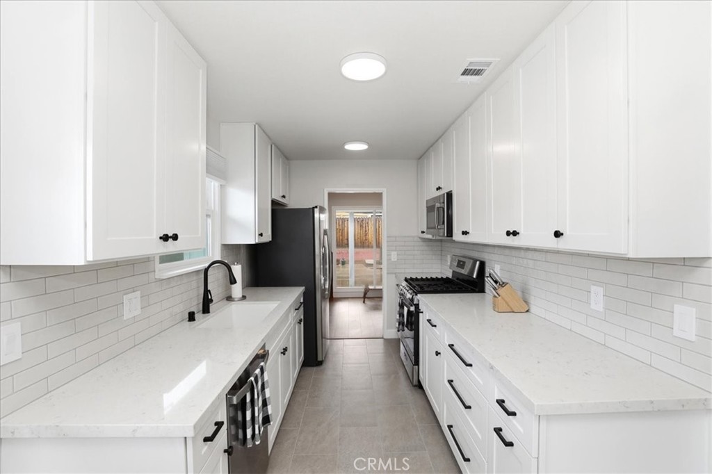 2909 Pecos Way Riverside, CA 92506 - Photo 21 of 46