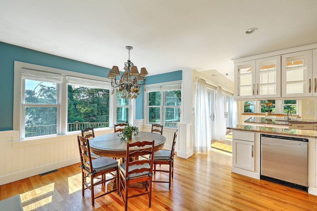 136 Cadmans Neck Road Westport, MA 02790 - Photo 10 of 41