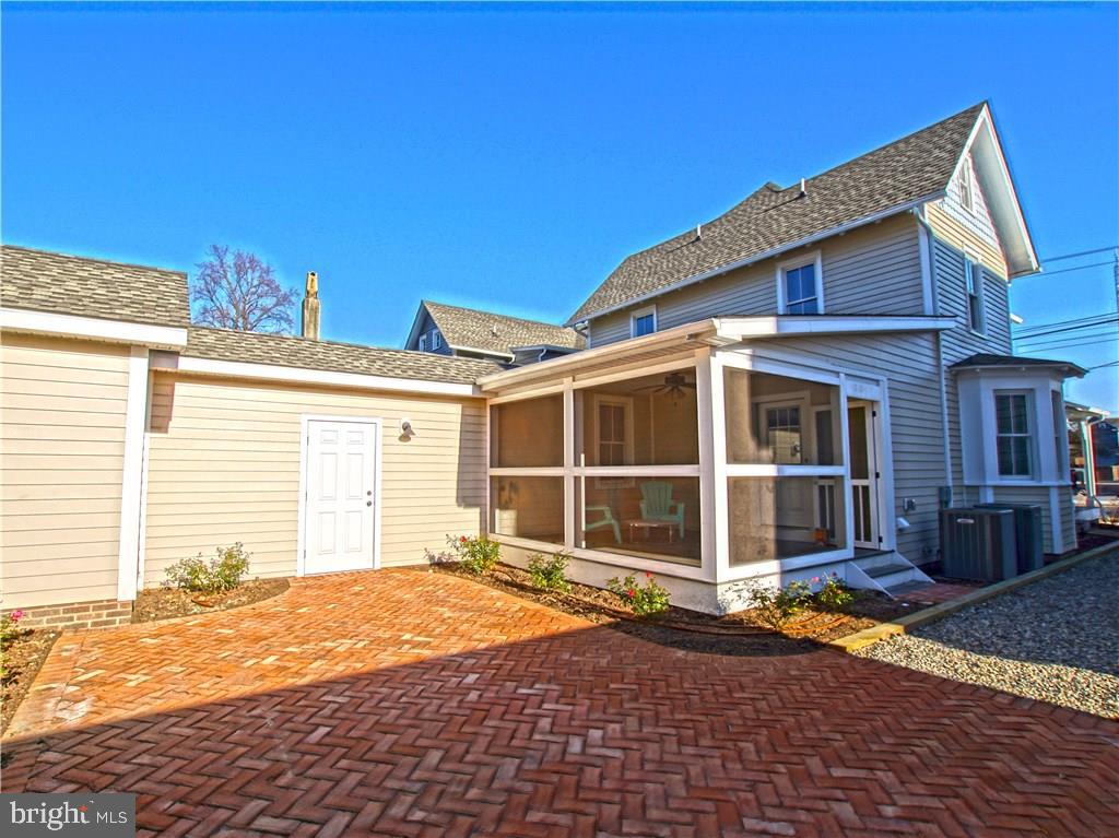 342 Savannah Road, Unit A Lewes, DE 19958 - Photo 4 of 23 Gallery Image 4