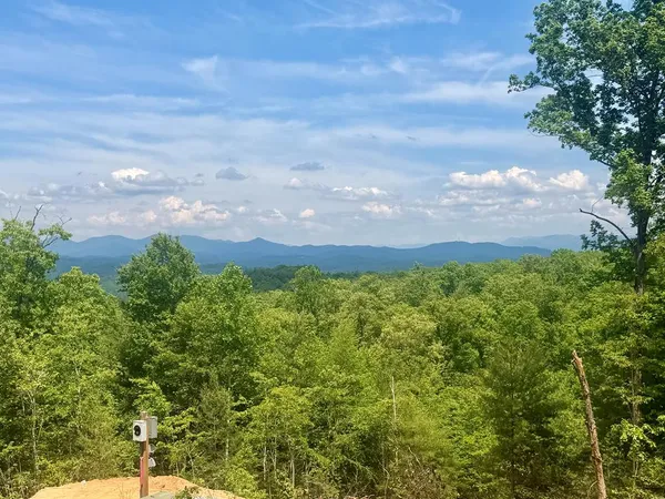 $489,000 | 50 Lake Wood Road, Murphy, NC 28906