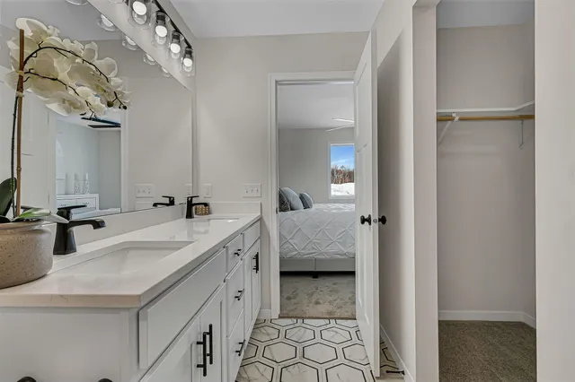 $679,000 | 8038 Lost Lake Road, Unit 220 230 130, Lake Shore, MN 56468