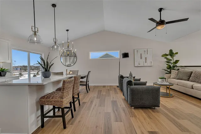 $679,000 | 8038 Lost Lake Road, Unit 220 230 130, Lake Shore, MN 56468