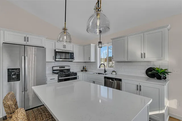 $679,000 | 8038 Lost Lake Road, Unit 220 230 130, Lake Shore, MN 56468