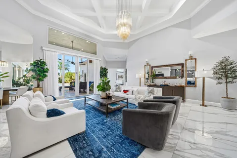 $3,499,000 | 6635 East Calumet Circle, Lake Worth, FL 33467