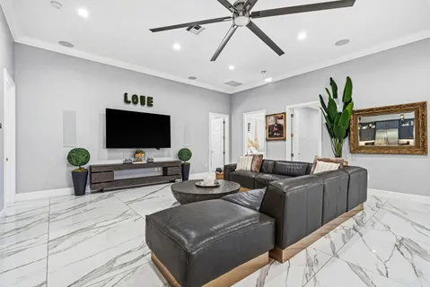 $3,499,000 | 6635 East Calumet Circle, Lake Worth, FL 33467