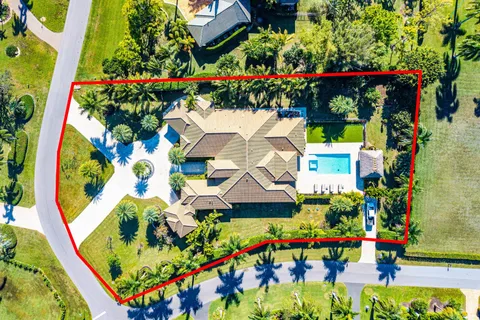 $3,499,000 | 6635 East Calumet Circle, Lake Worth, FL 33467