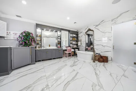 $3,499,000 | 6635 East Calumet Circle, Lake Worth, FL 33467