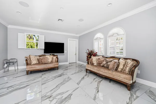 $3,499,000 | 6635 East Calumet Circle, Lake Worth, FL 33467