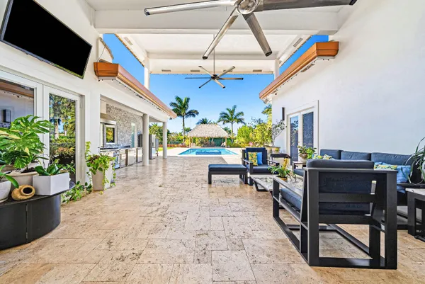 $3,499,000 | 6635 East Calumet Circle, Lake Worth, FL 33467