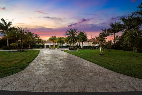 $3,499,000 | 6635 East Calumet Circle, Lake Worth, FL 33467