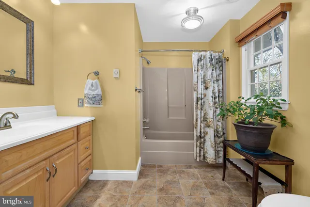 $1,200,000 | 1727 Broadlee Trail, Annapolis, MD 21401