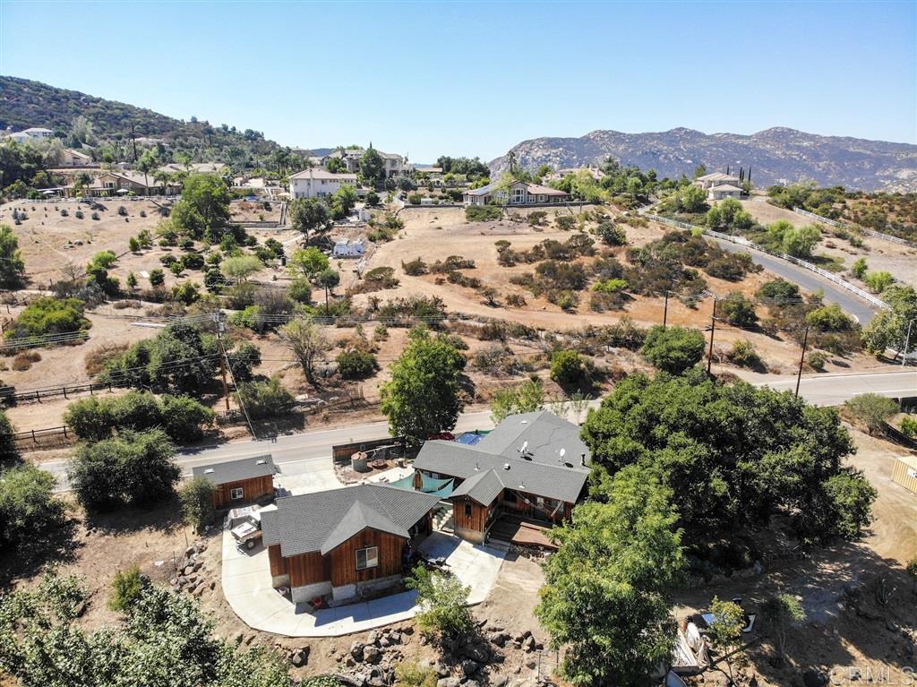822 South Grade Road Alpine, CA 91901 - Photo 3 of 24