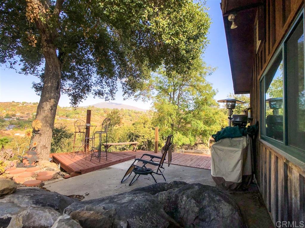822 South Grade Road Alpine, CA 91901 - Photo 4 of 24