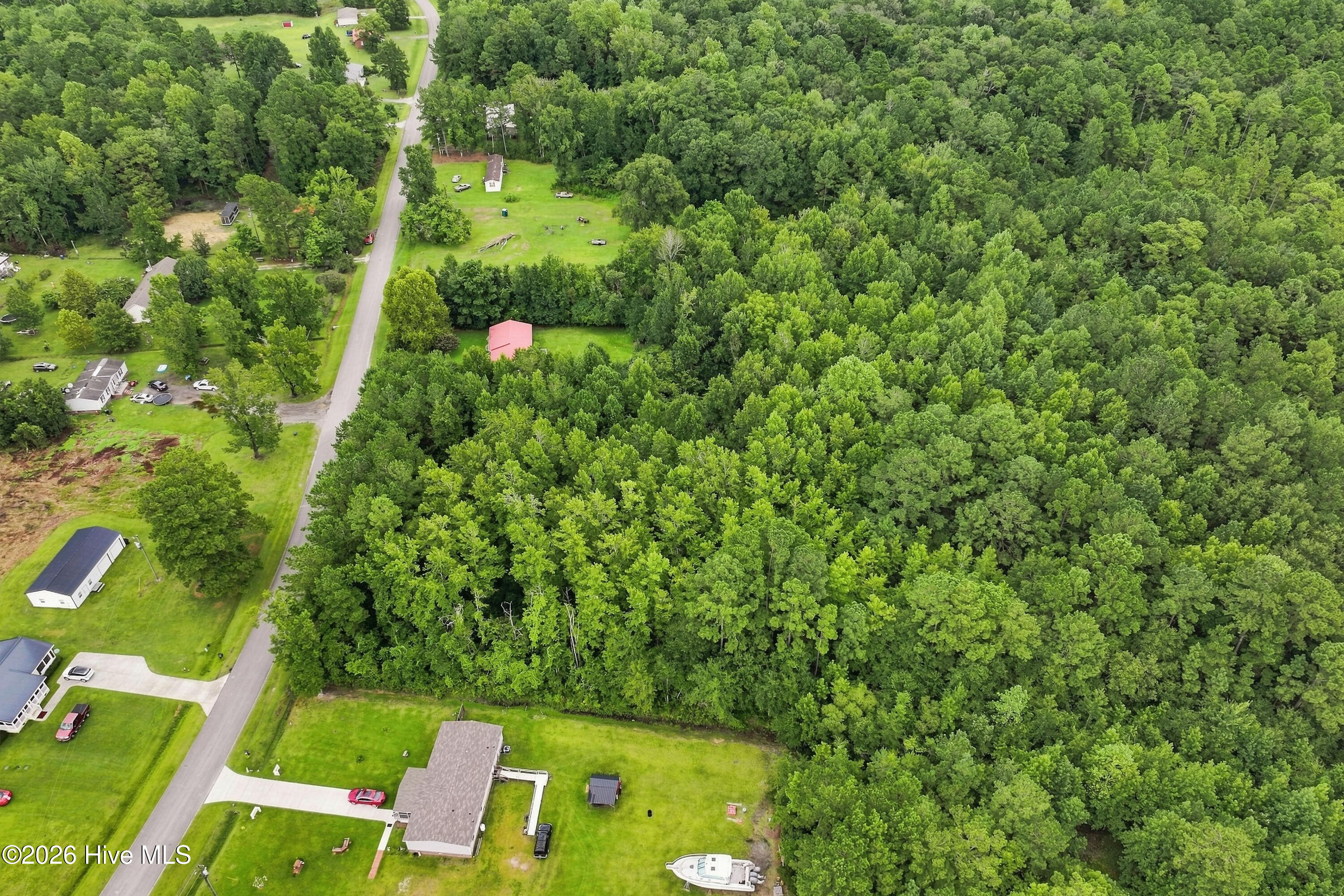 711 Lee Road Maple Hill, NC 28454 - Photo 10 of 15 Gallery Image 10