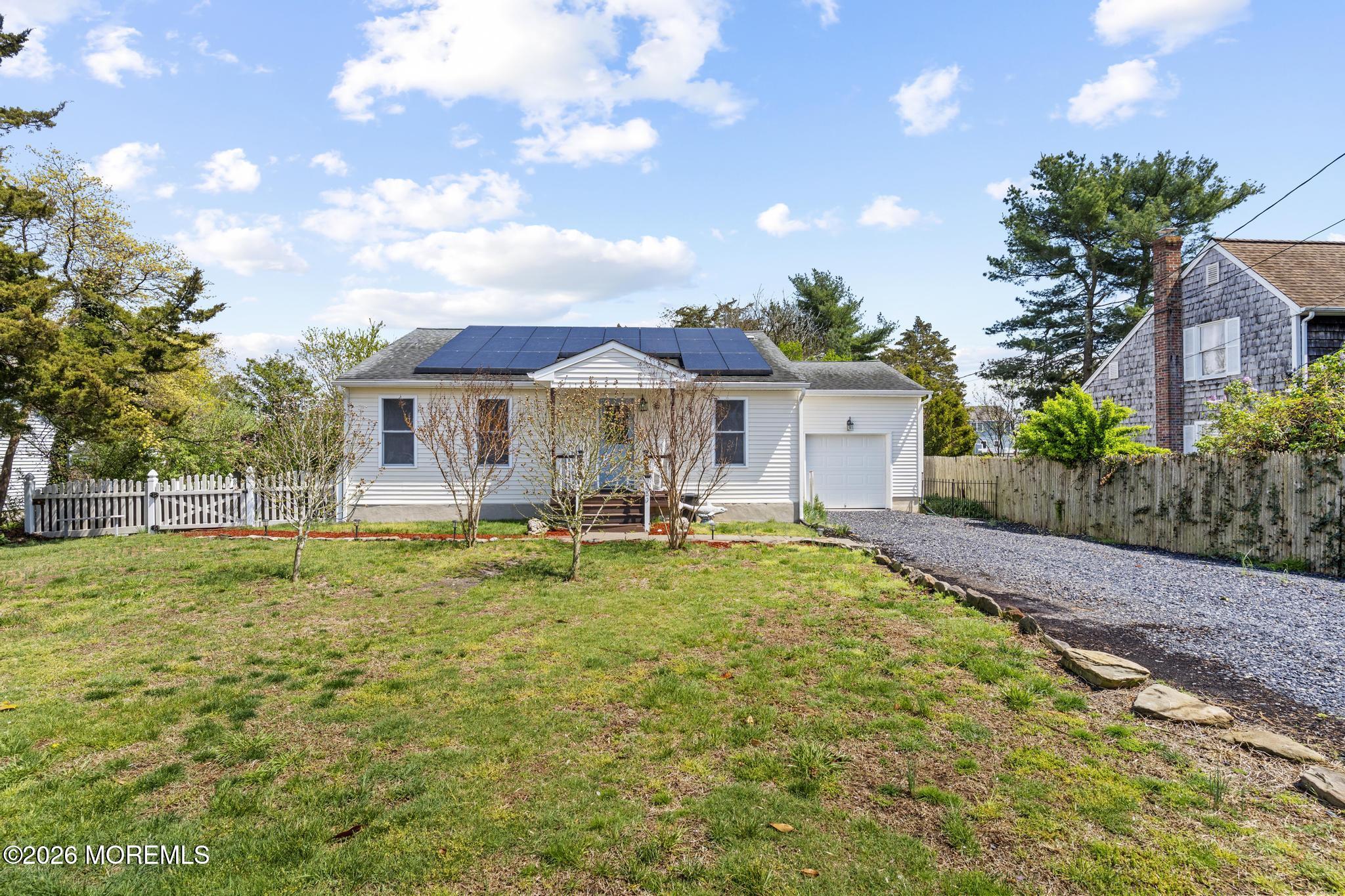 389 Bay Avenue Tuckerton, NJ 08087 - Photo 3 of 32 389 Bay (4)
