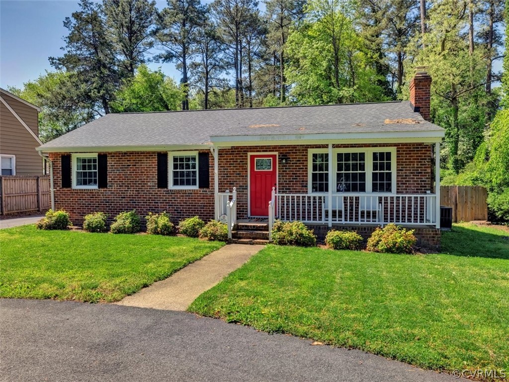 8103 Three Chopt Road Henrico, VA 23229 - Photo 3 of 20 Gallery Image 3