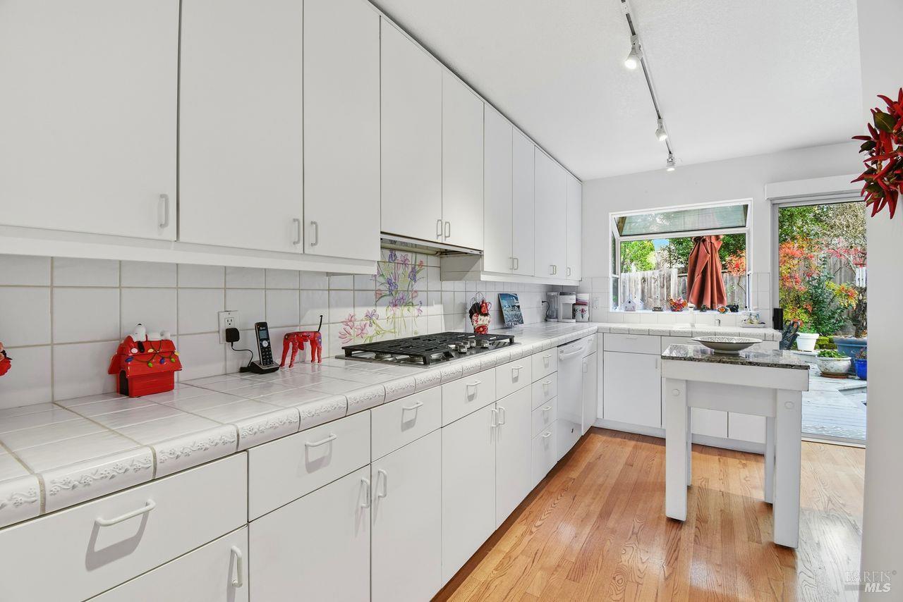 4762 Tarton Drive Santa Rosa, CA 95405 - Photo 15 of 41