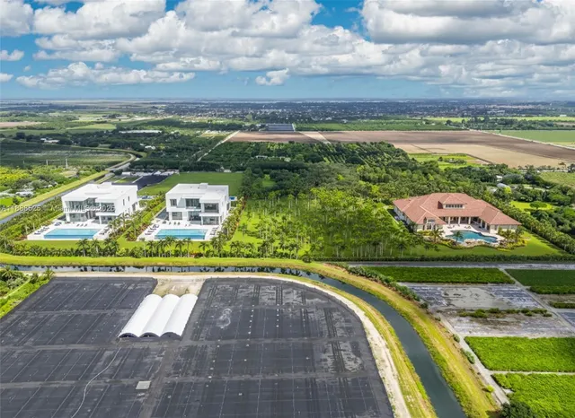 $2,775,600 | 202-xx Southwest 151st Avenue, Miami, FL 33187