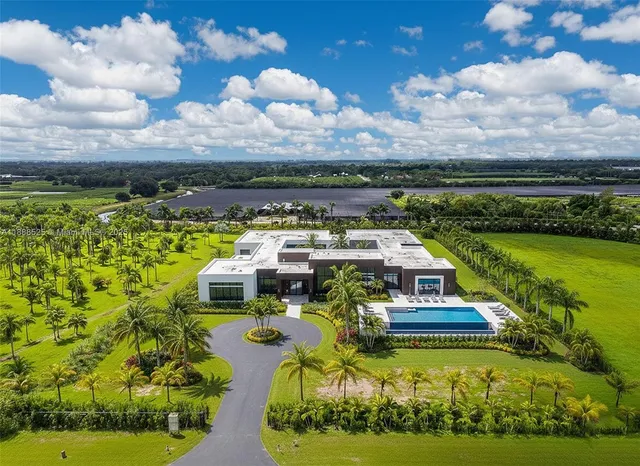 $2,775,600 | 202-xx Southwest 151st Avenue, Miami, FL 33187