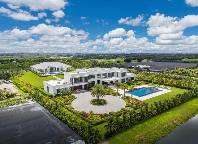 $2,775,600 | 202-xx Southwest 151st Avenue, Miami, FL 33187