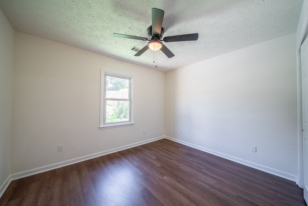 520 Lee Road Phenix City, AL 36870 - Photo 26 of 42 Gallery Image 26