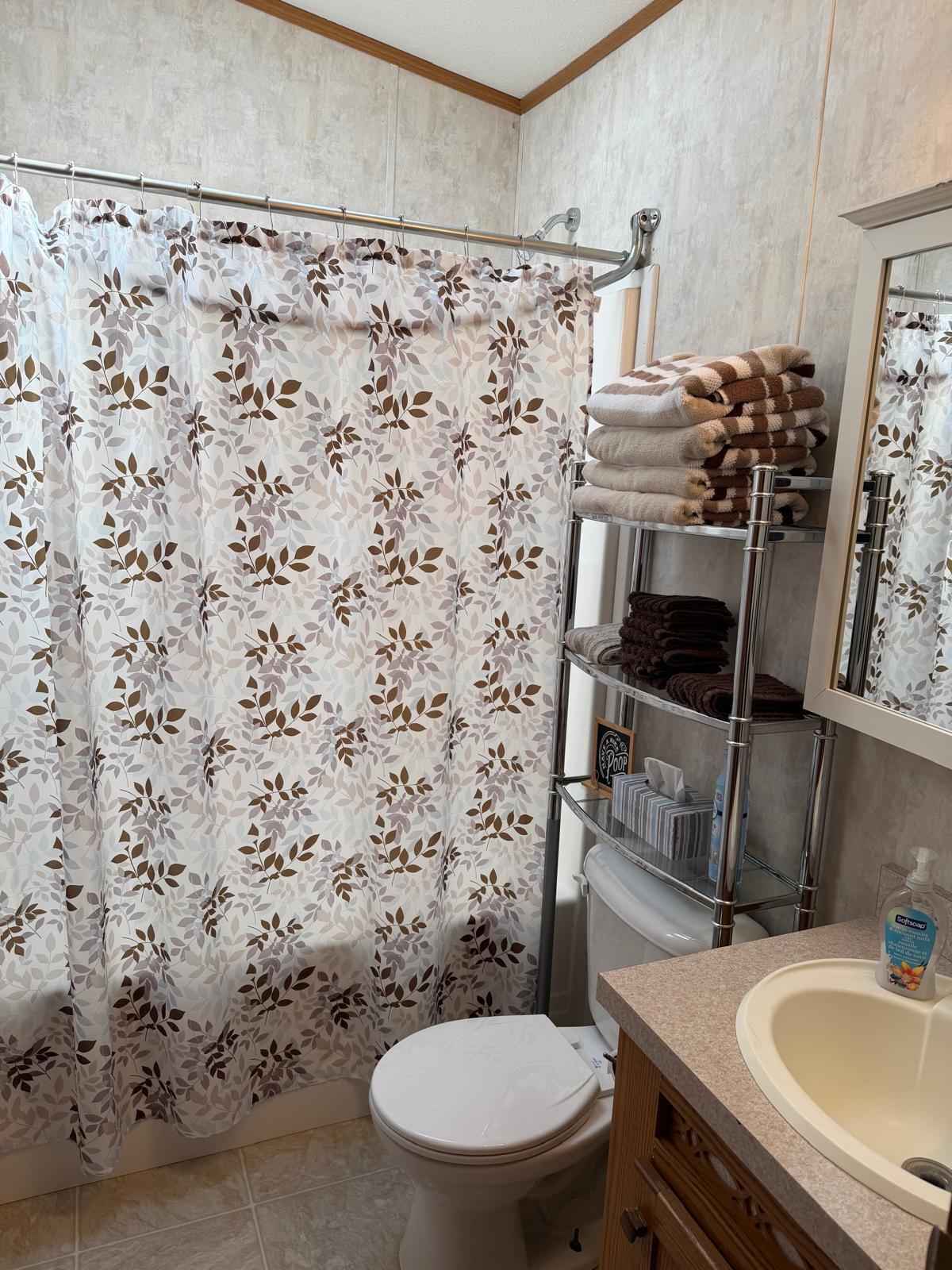 16 Ward Street Presque Isle, ME 04769 - Photo 27 of 33 Bathroom