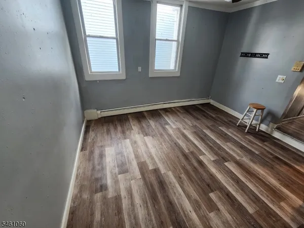 $2,300 | 379 Straight Street, Paterson, NJ 07501