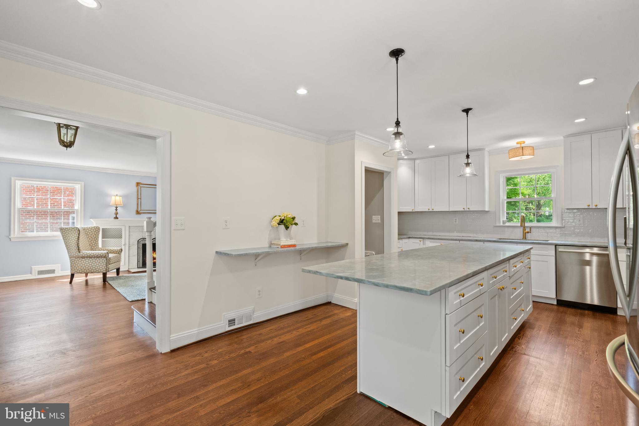 10208 Edgewood Avenue Silver Spring, MD 20901 - Photo 11 of 40 Kitchen