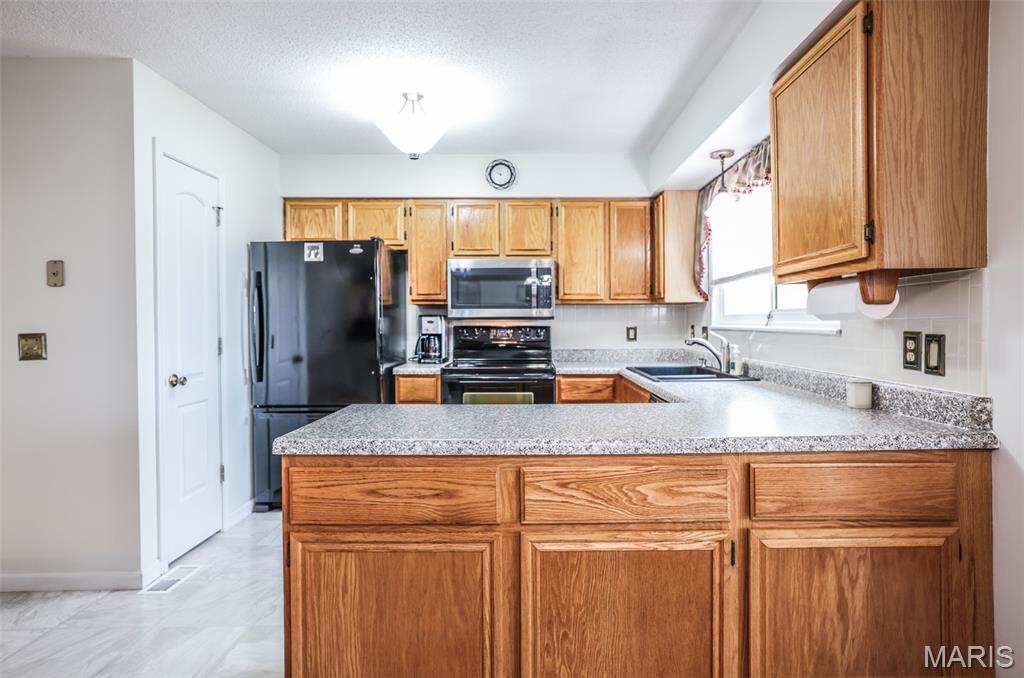 231 Brougham O'Fallon, MO 63368 - Photo 10 of 36