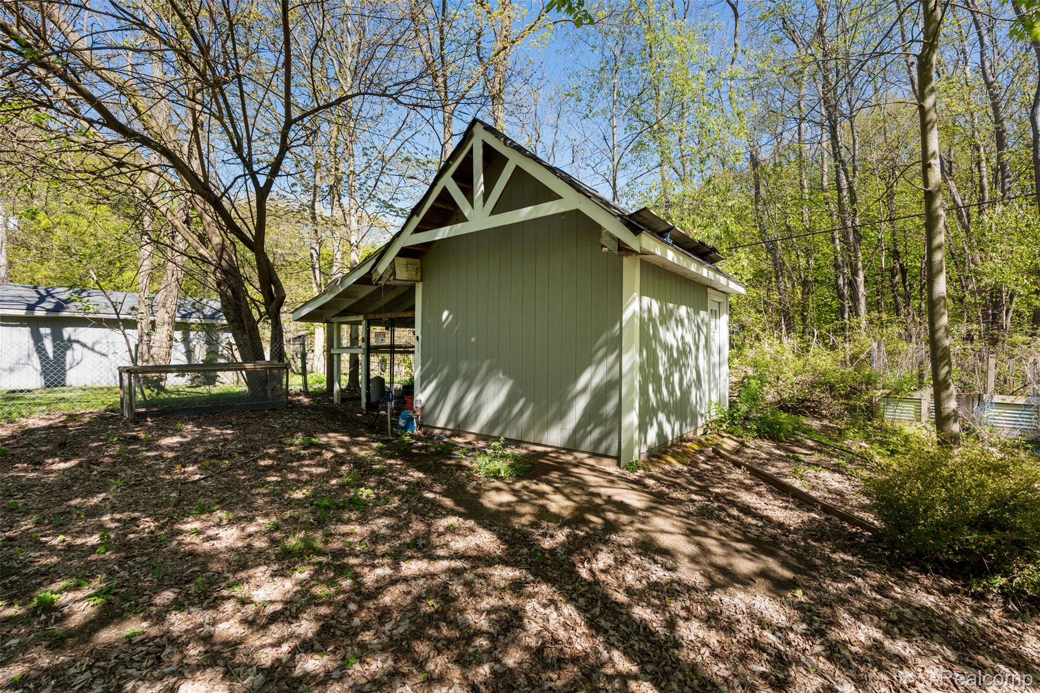 8306 Foster Road Clarkston, MI 48346 - Photo 33 of 38 View of outbuilding