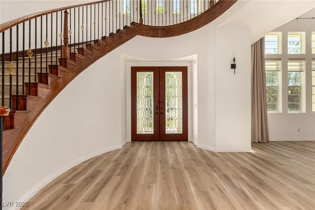 $2,400,000 | 10412 Mansion Hills Avenue, Las Vegas, NV 89144