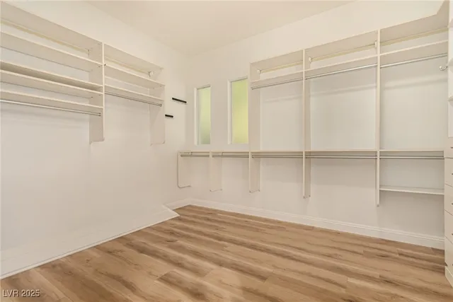 $2,400,000 | 10412 Mansion Hills Avenue, Las Vegas, NV 89144