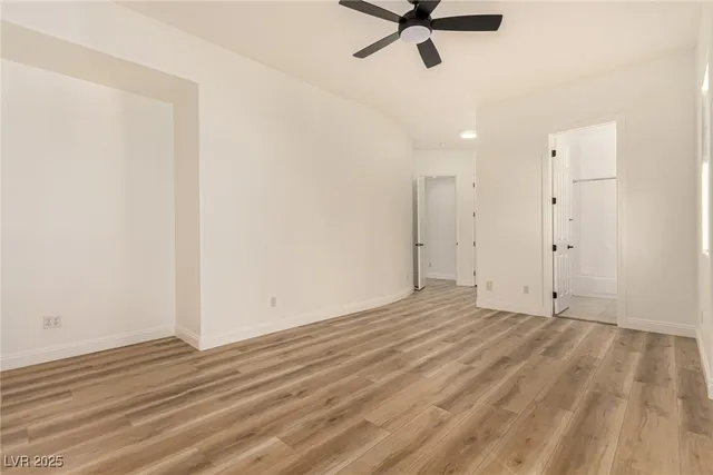 $2,400,000 | 10412 Mansion Hills Avenue, Las Vegas, NV 89144